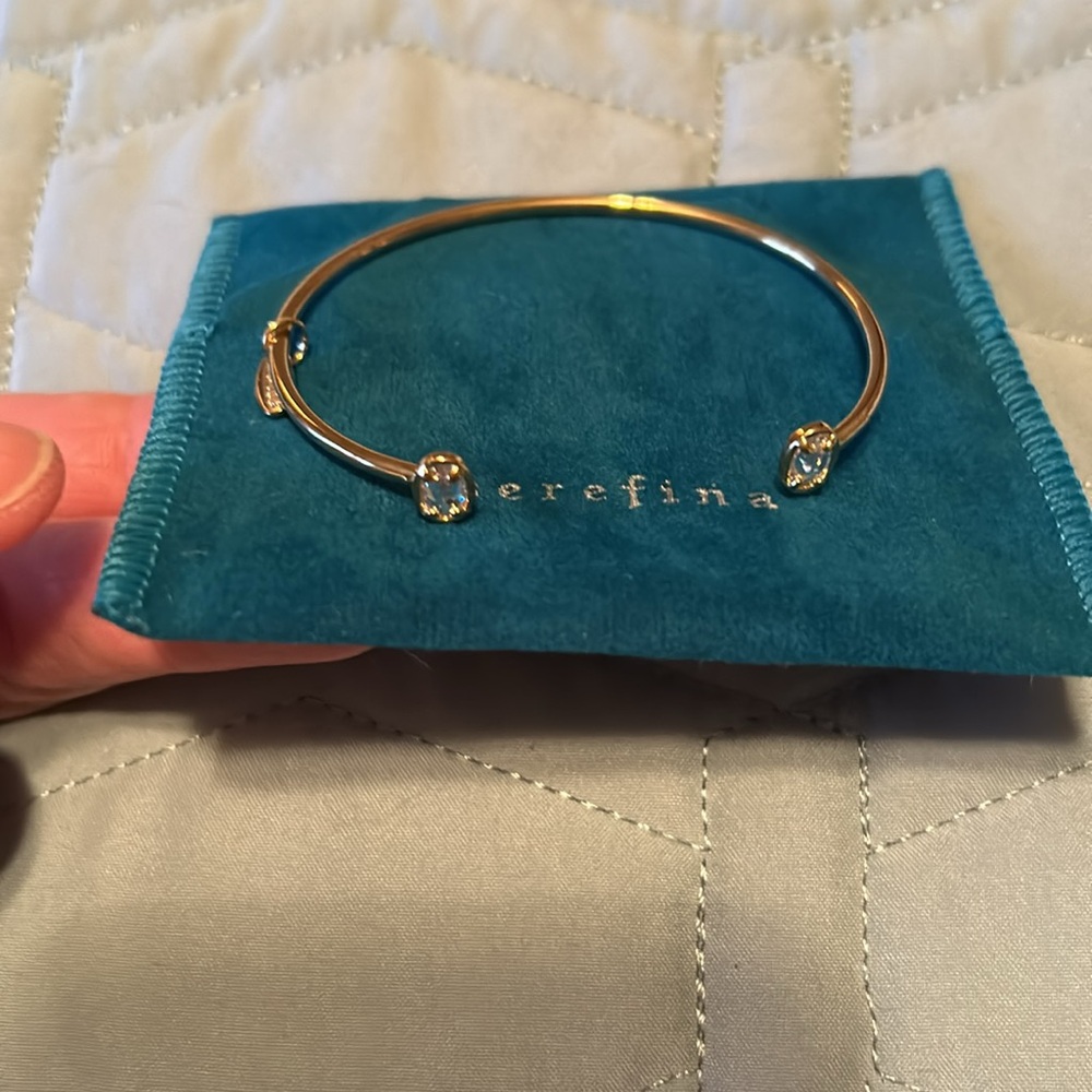 NWT serefina 14k gold plated over brass bracelet, crystal ovals on each end 😍😍